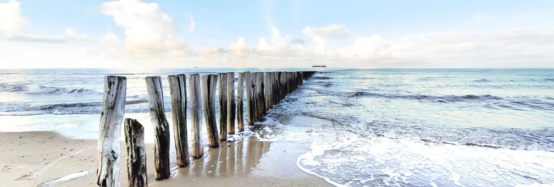 Foto strand F opnieuw bewerkt minder blauw