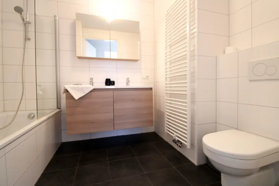 Picture76 638971503641031040