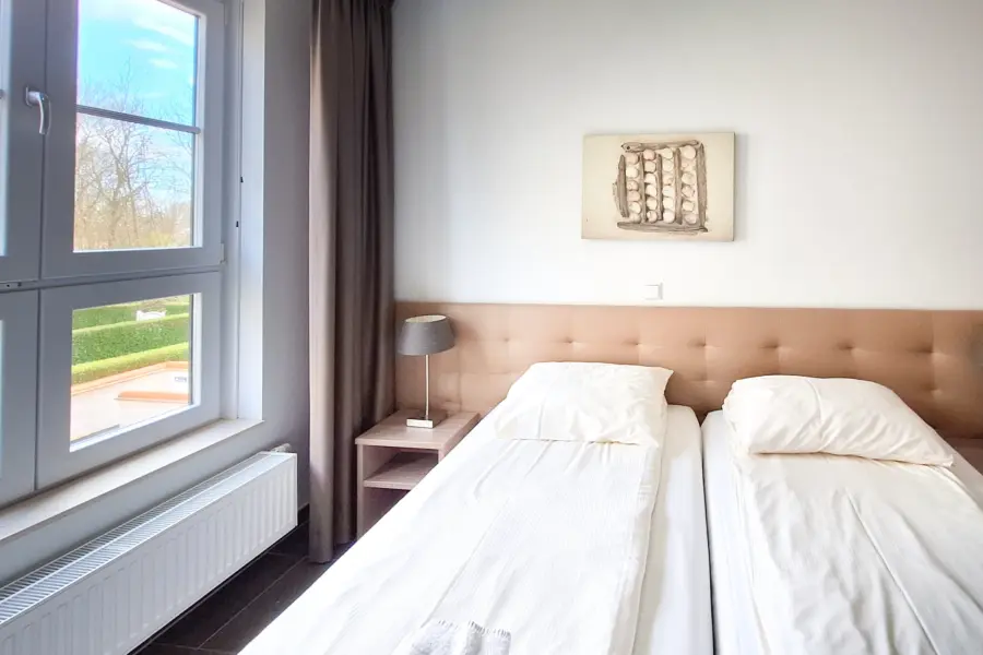 Picture76 638971647081280512