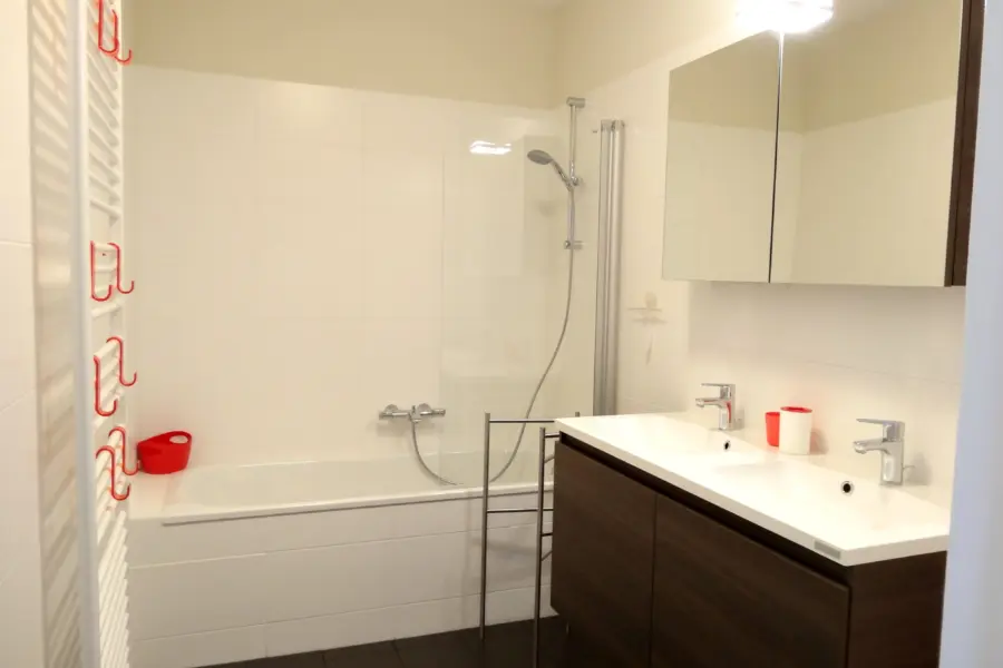 Picture76 638971715016770509