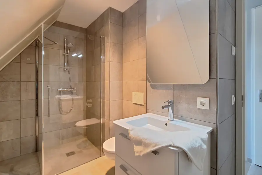 Picture76 638948384396120426